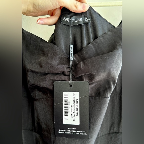 PrettyLittleThing Plus Black Shimmer Ruched Detail Puff Sleeve Bodycon Dress,NWT - Picture 14 of 16